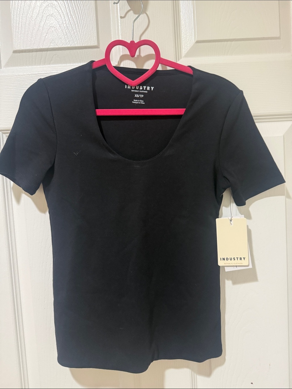 INDUSTRY Black Scoop Neck Short Sleeve Tee